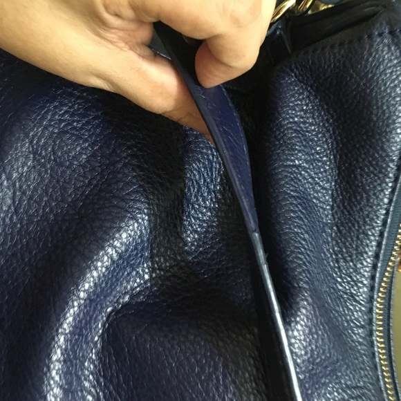 Authentic Kate Spade Cobble Hill Finley Hobo Bag in French Navy - Picture 4 of 16